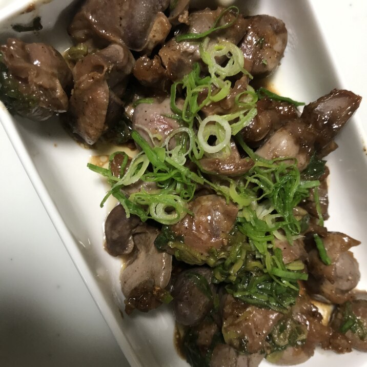 砂ズリのネギ塩だれ炒め